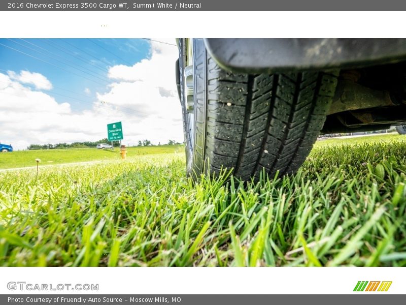 Summit White / Neutral 2016 Chevrolet Express 3500 Cargo WT