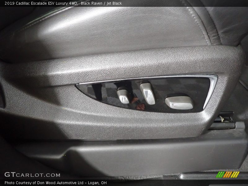 Black Raven / Jet Black 2019 Cadillac Escalade ESV Luxury 4WD