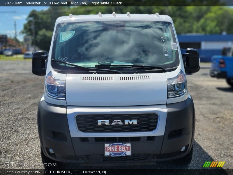 Bright White / Black 2022 Ram ProMaster 1500 Low Roof Cargo Van