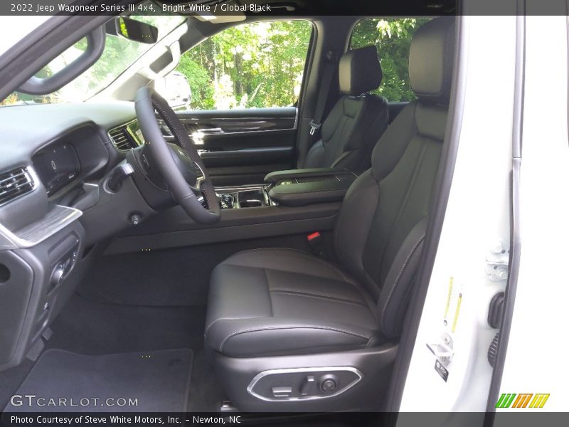 Bright White / Global Black 2022 Jeep Wagoneer Series III 4x4