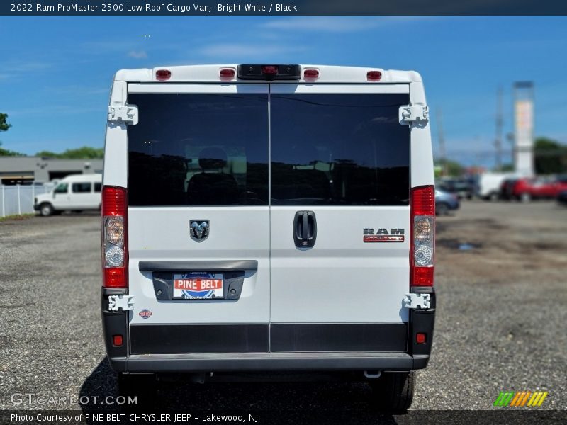 Bright White / Black 2022 Ram ProMaster 2500 Low Roof Cargo Van