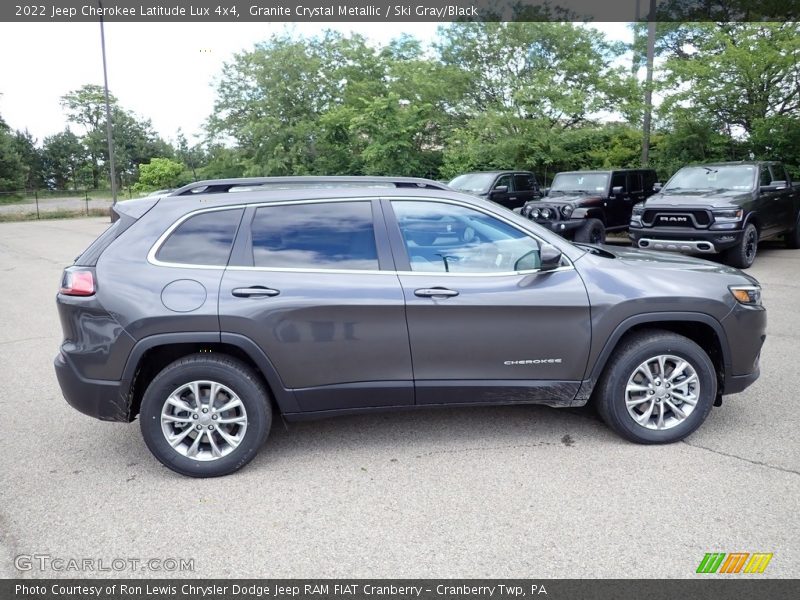 Granite Crystal Metallic / Ski Gray/Black 2022 Jeep Cherokee Latitude Lux 4x4