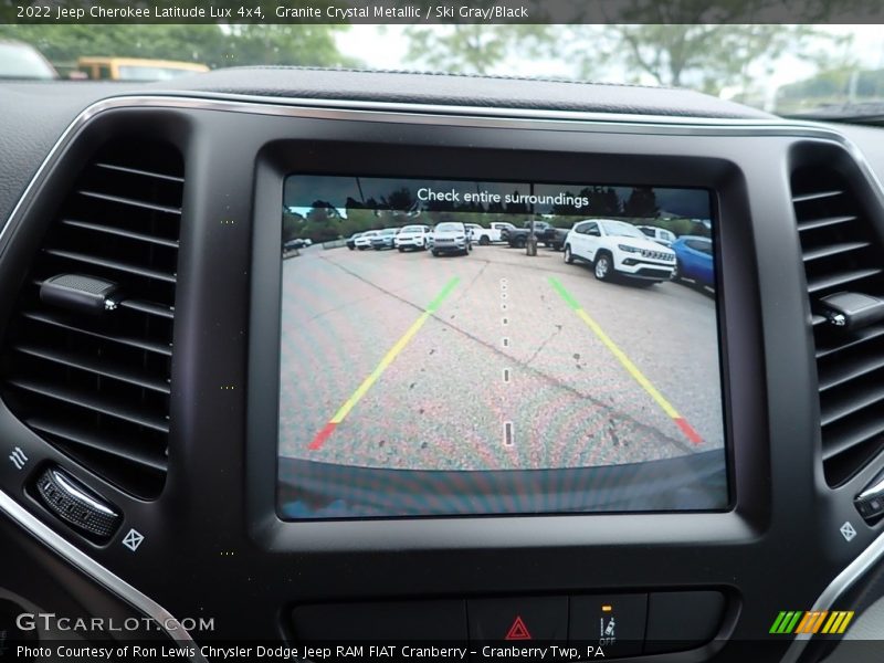 Granite Crystal Metallic / Ski Gray/Black 2022 Jeep Cherokee Latitude Lux 4x4