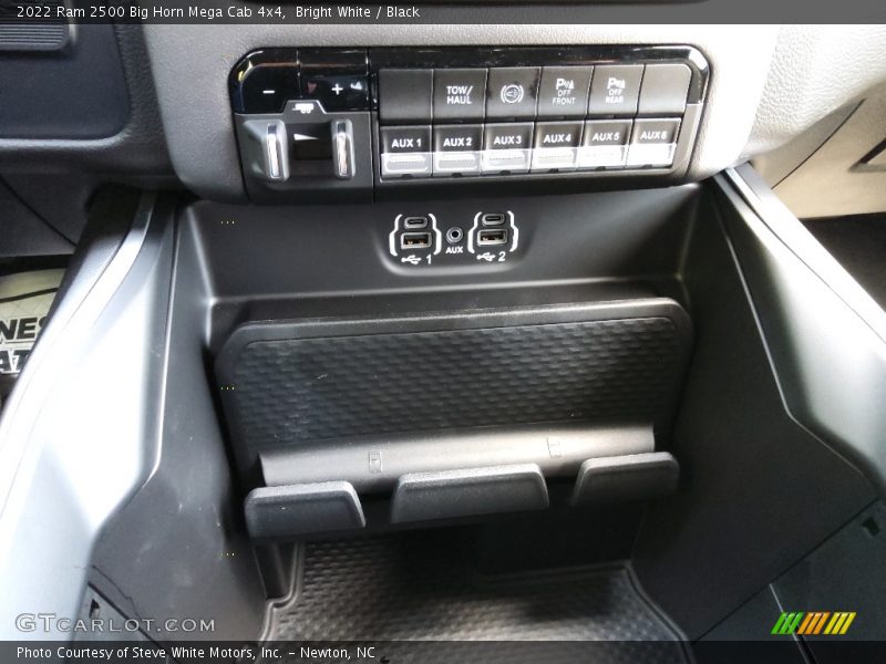 Bright White / Black 2022 Ram 2500 Big Horn Mega Cab 4x4