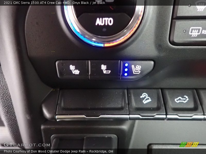 Onyx Black / Jet Black 2021 GMC Sierra 1500 AT4 Crew Cab 4WD
