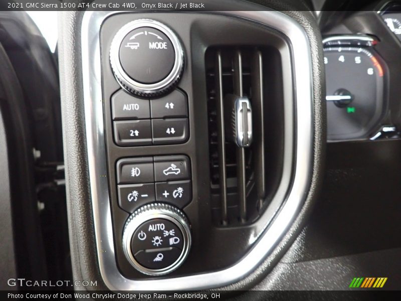 Onyx Black / Jet Black 2021 GMC Sierra 1500 AT4 Crew Cab 4WD