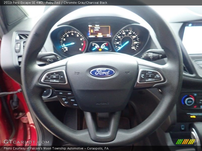 Ruby Red / Chromite Gray/Charcoal Black 2019 Ford Escape SE 4WD