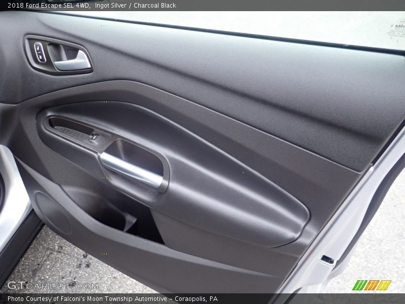 Ingot Silver / Charcoal Black 2018 Ford Escape SEL 4WD
