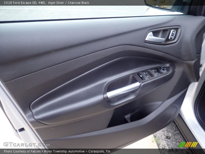 Ingot Silver / Charcoal Black 2018 Ford Escape SEL 4WD