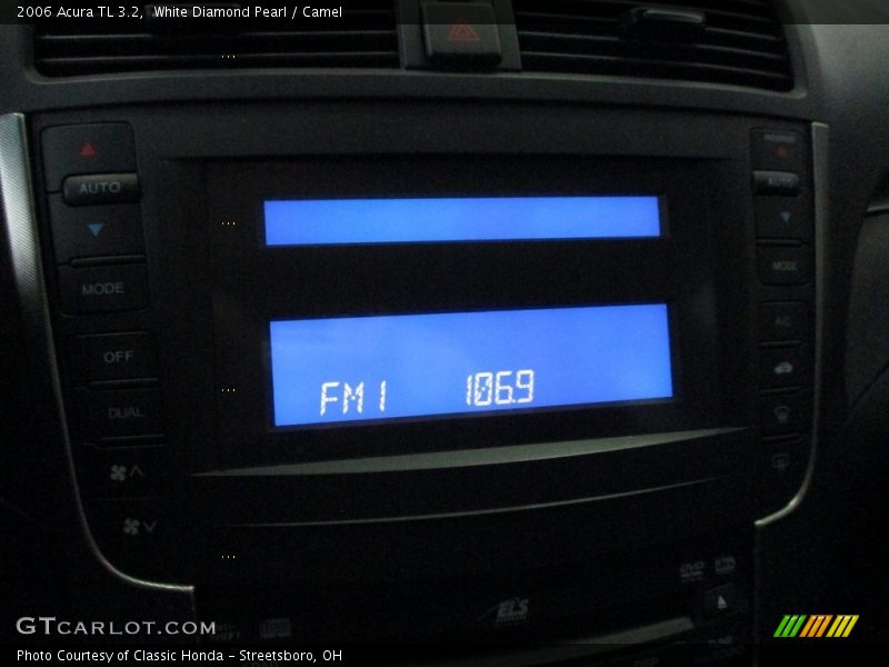 White Diamond Pearl / Camel 2006 Acura TL 3.2