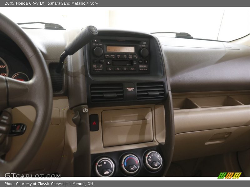 Sahara Sand Metallic / Ivory 2005 Honda CR-V LX