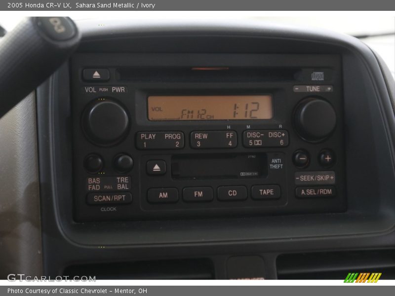 Sahara Sand Metallic / Ivory 2005 Honda CR-V LX