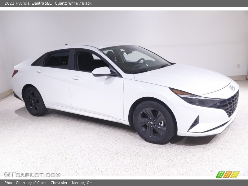 Quartz White / Black 2022 Hyundai Elantra SEL