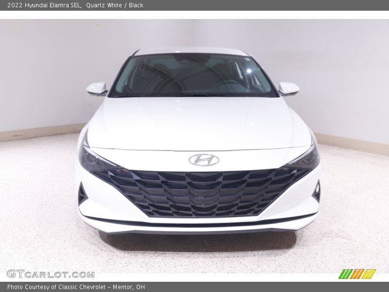 Quartz White / Black 2022 Hyundai Elantra SEL