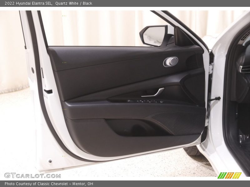 Quartz White / Black 2022 Hyundai Elantra SEL