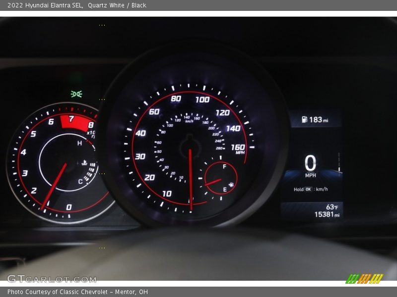 Quartz White / Black 2022 Hyundai Elantra SEL