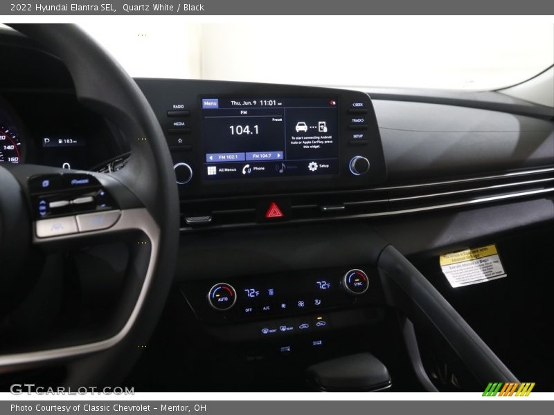 Quartz White / Black 2022 Hyundai Elantra SEL