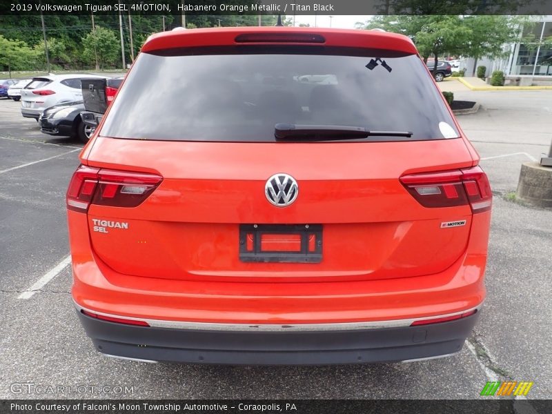 Habanero Orange Metallic / Titan Black 2019 Volkswagen Tiguan SEL 4MOTION