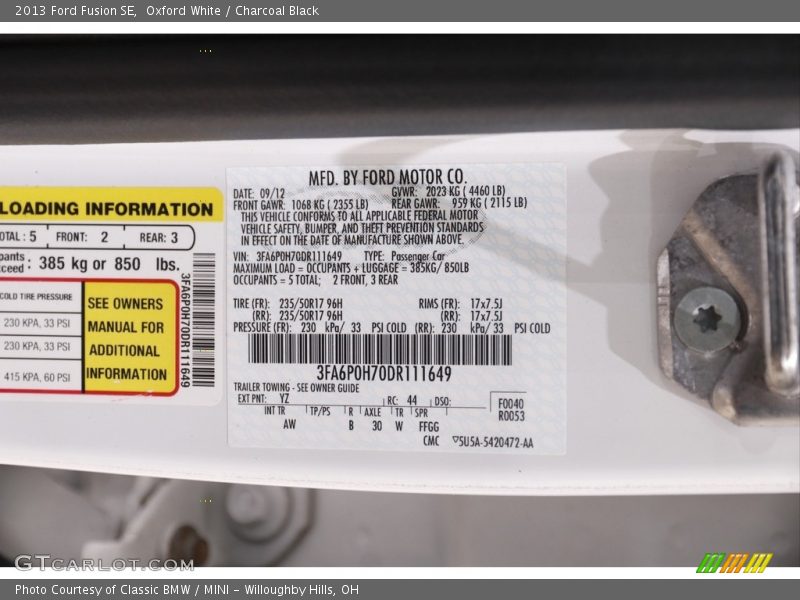 Oxford White / Charcoal Black 2013 Ford Fusion SE