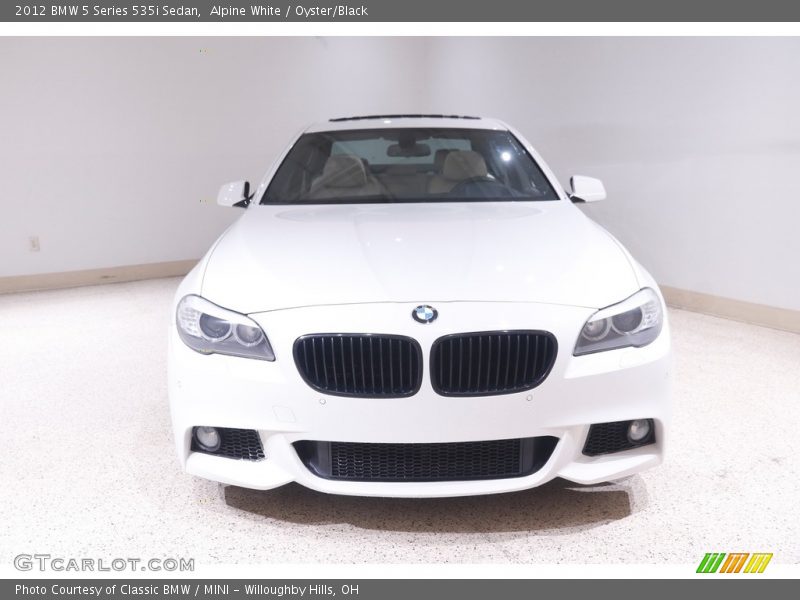 Alpine White / Oyster/Black 2012 BMW 5 Series 535i Sedan