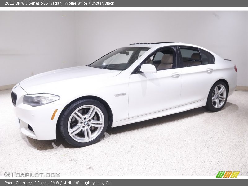 Alpine White / Oyster/Black 2012 BMW 5 Series 535i Sedan