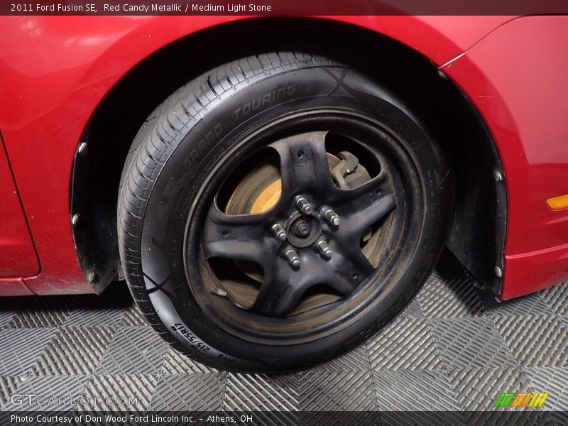 Red Candy Metallic / Medium Light Stone 2011 Ford Fusion SE
