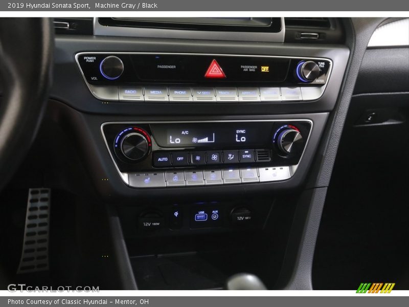 Machine Gray / Black 2019 Hyundai Sonata Sport