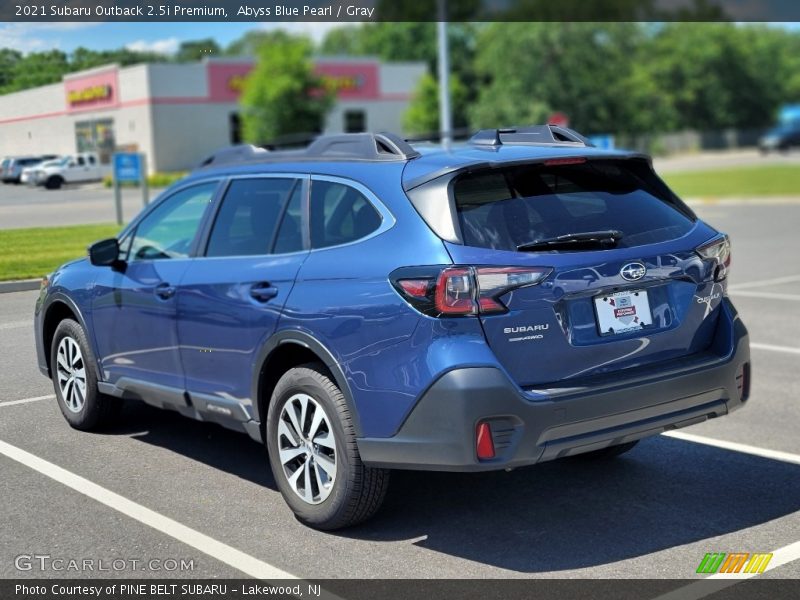 Abyss Blue Pearl / Gray 2021 Subaru Outback 2.5i Premium
