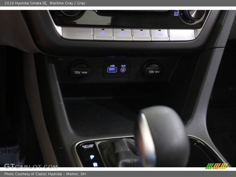 Machine Gray / Gray 2019 Hyundai Sonata SE