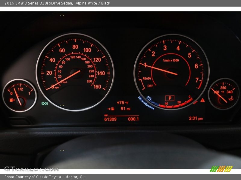 Alpine White / Black 2016 BMW 3 Series 328i xDrive Sedan