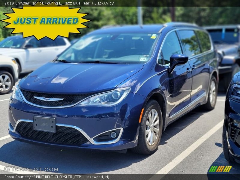 Jazz Blue Pearl / Black/Alloy 2019 Chrysler Pacifica Touring L