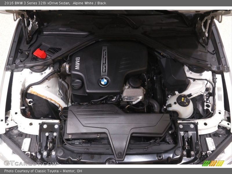 Alpine White / Black 2016 BMW 3 Series 328i xDrive Sedan