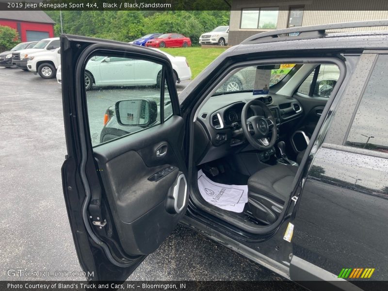 Black / Black/Sandstorm 2019 Jeep Renegade Sport 4x4