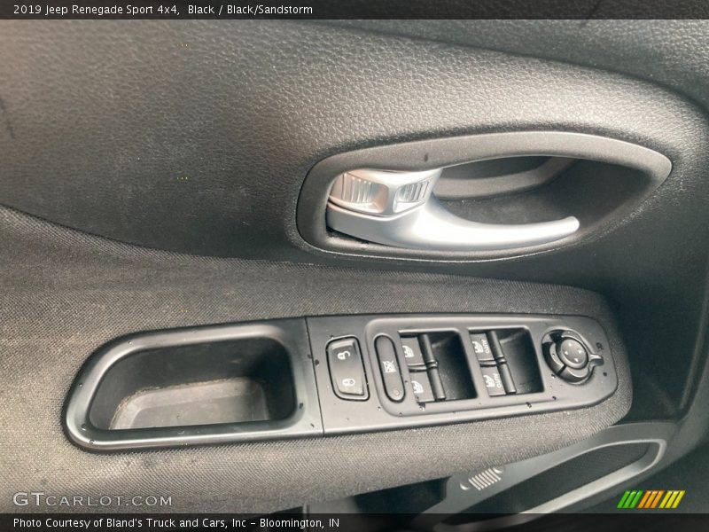 Black / Black/Sandstorm 2019 Jeep Renegade Sport 4x4