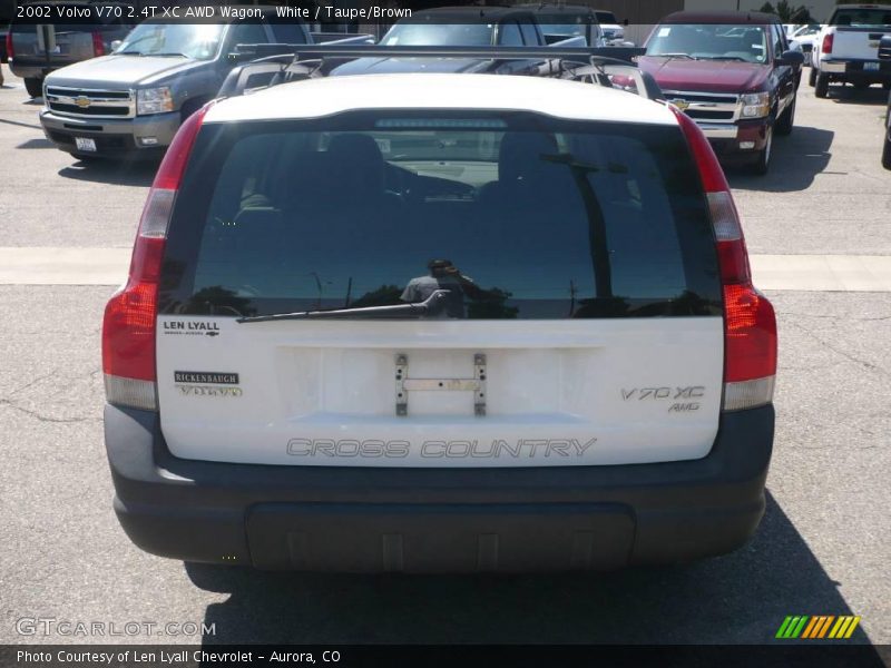 White / Taupe/Brown 2002 Volvo V70 2.4T XC AWD Wagon
