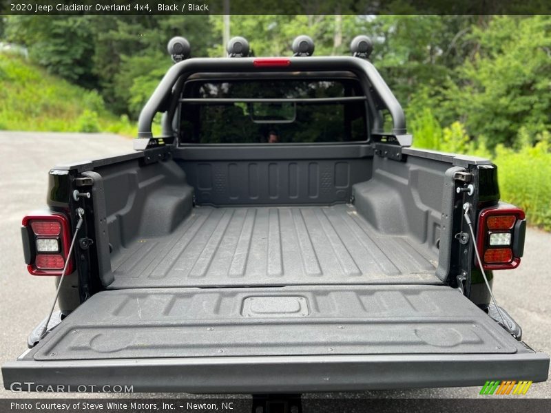 Black / Black 2020 Jeep Gladiator Overland 4x4