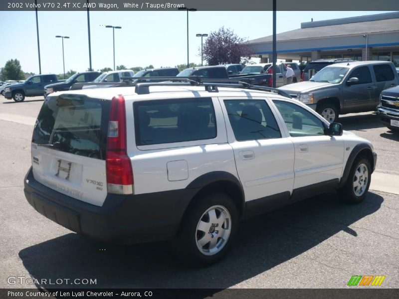 White / Taupe/Brown 2002 Volvo V70 2.4T XC AWD Wagon