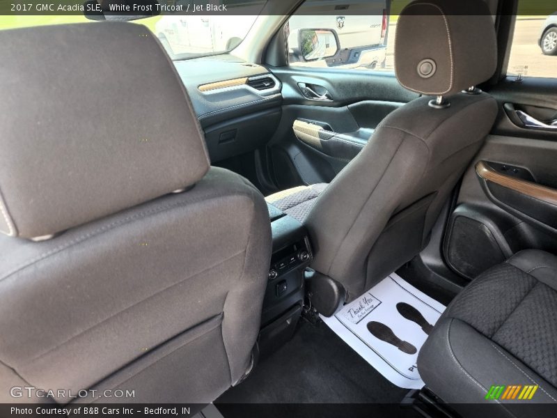 White Frost Tricoat / Jet Black 2017 GMC Acadia SLE