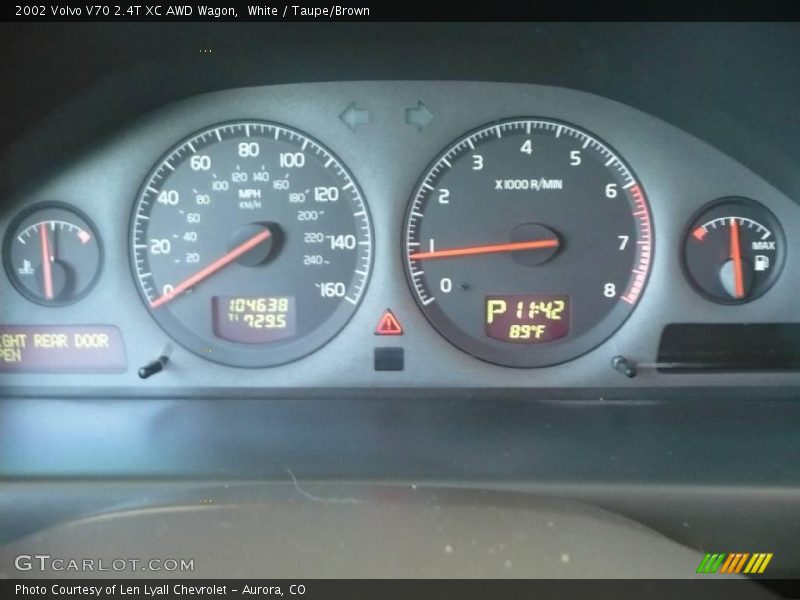 White / Taupe/Brown 2002 Volvo V70 2.4T XC AWD Wagon