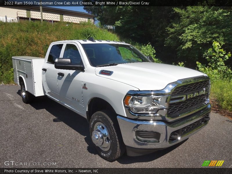 Bright White / Black/Diesel Gray 2022 Ram 3500 Tradesman Crew Cab 4x4 Chassis