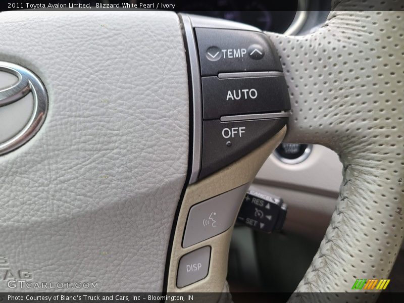 Blizzard White Pearl / Ivory 2011 Toyota Avalon Limited