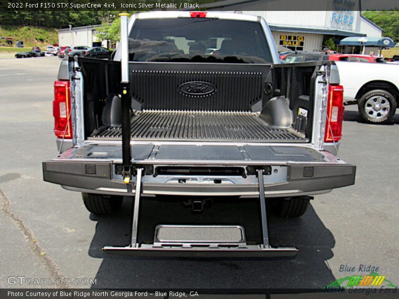 Iconic Silver Metallic / Black 2022 Ford F150 STX SuperCrew 4x4