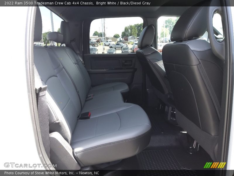 Bright White / Black/Diesel Gray 2022 Ram 3500 Tradesman Crew Cab 4x4 Chassis