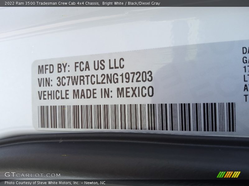 Bright White / Black/Diesel Gray 2022 Ram 3500 Tradesman Crew Cab 4x4 Chassis