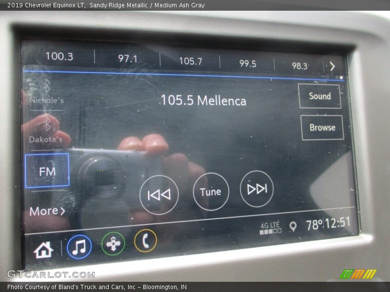 Sandy Ridge Metallic / Medium Ash Gray 2019 Chevrolet Equinox LT
