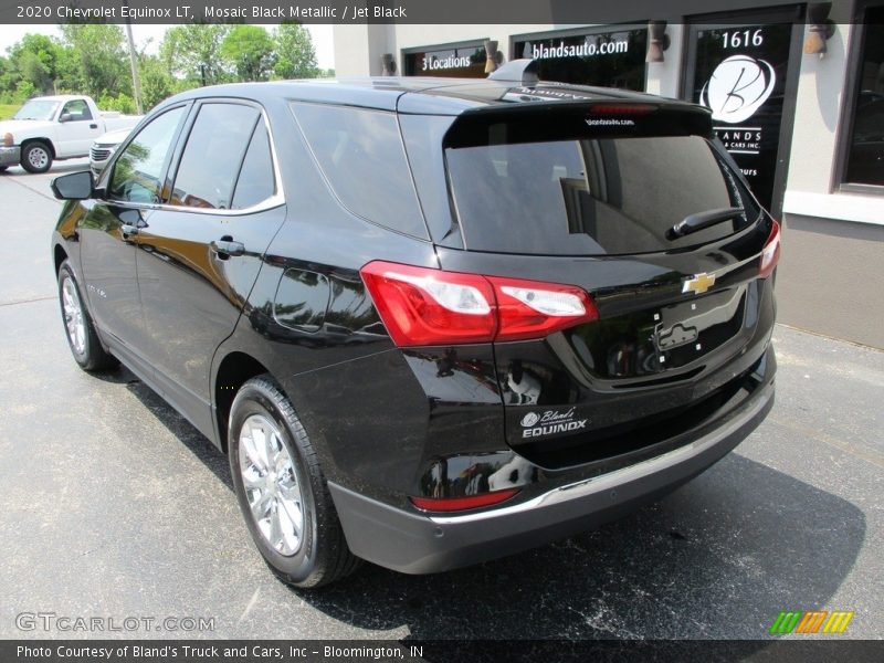 Mosaic Black Metallic / Jet Black 2020 Chevrolet Equinox LT