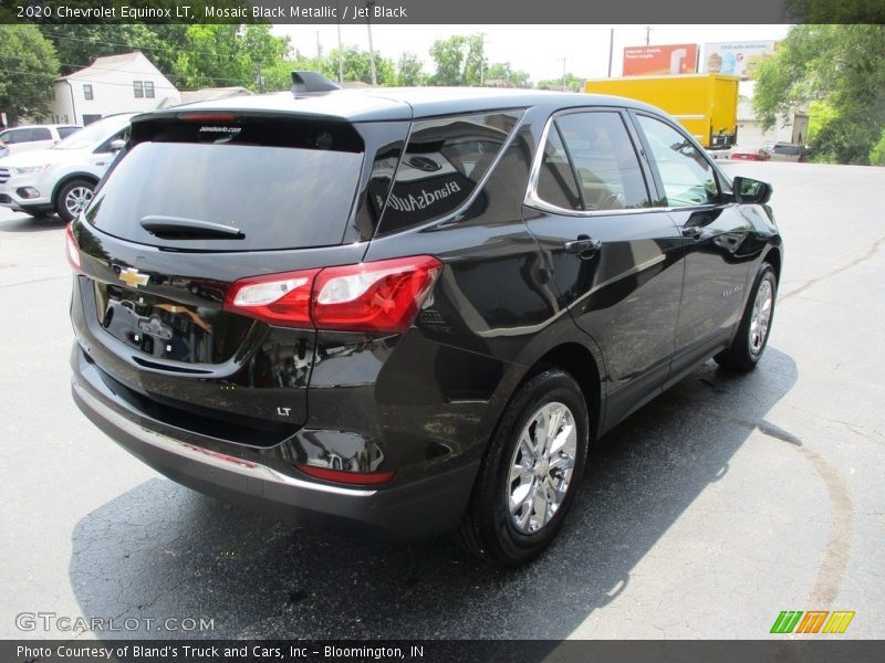 Mosaic Black Metallic / Jet Black 2020 Chevrolet Equinox LT