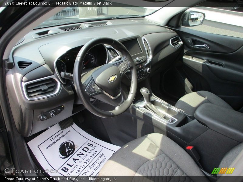 Mosaic Black Metallic / Jet Black 2020 Chevrolet Equinox LT