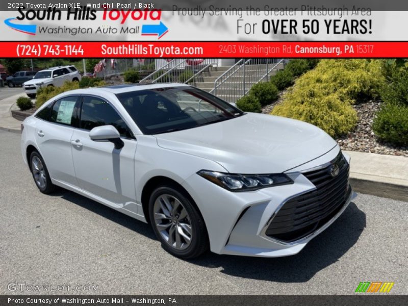 Wind Chill Pearl / Black 2022 Toyota Avalon XLE