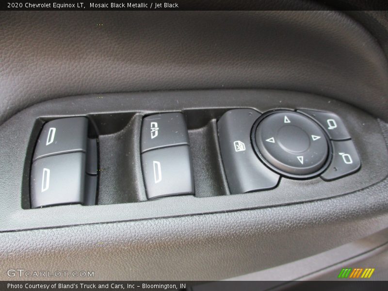 Mosaic Black Metallic / Jet Black 2020 Chevrolet Equinox LT